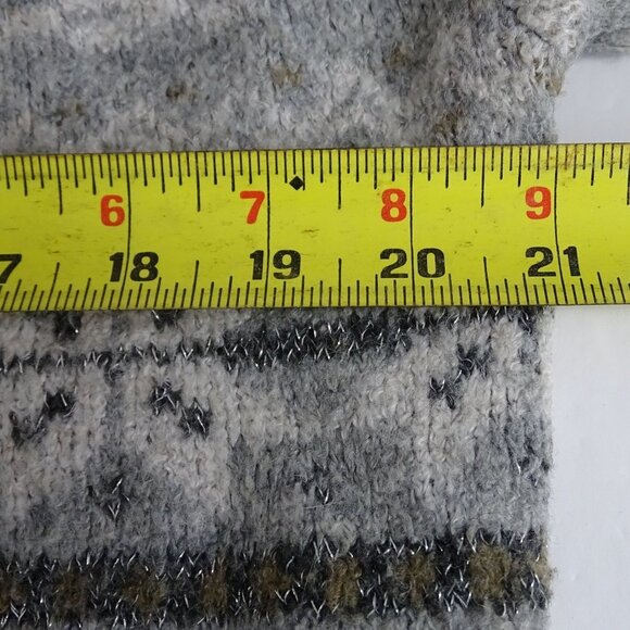 H&M Gray Fair Isle Knit Sweater Crew Neck Women Size M Acrylic Blend Long Sleeve - Picture 7 of 9